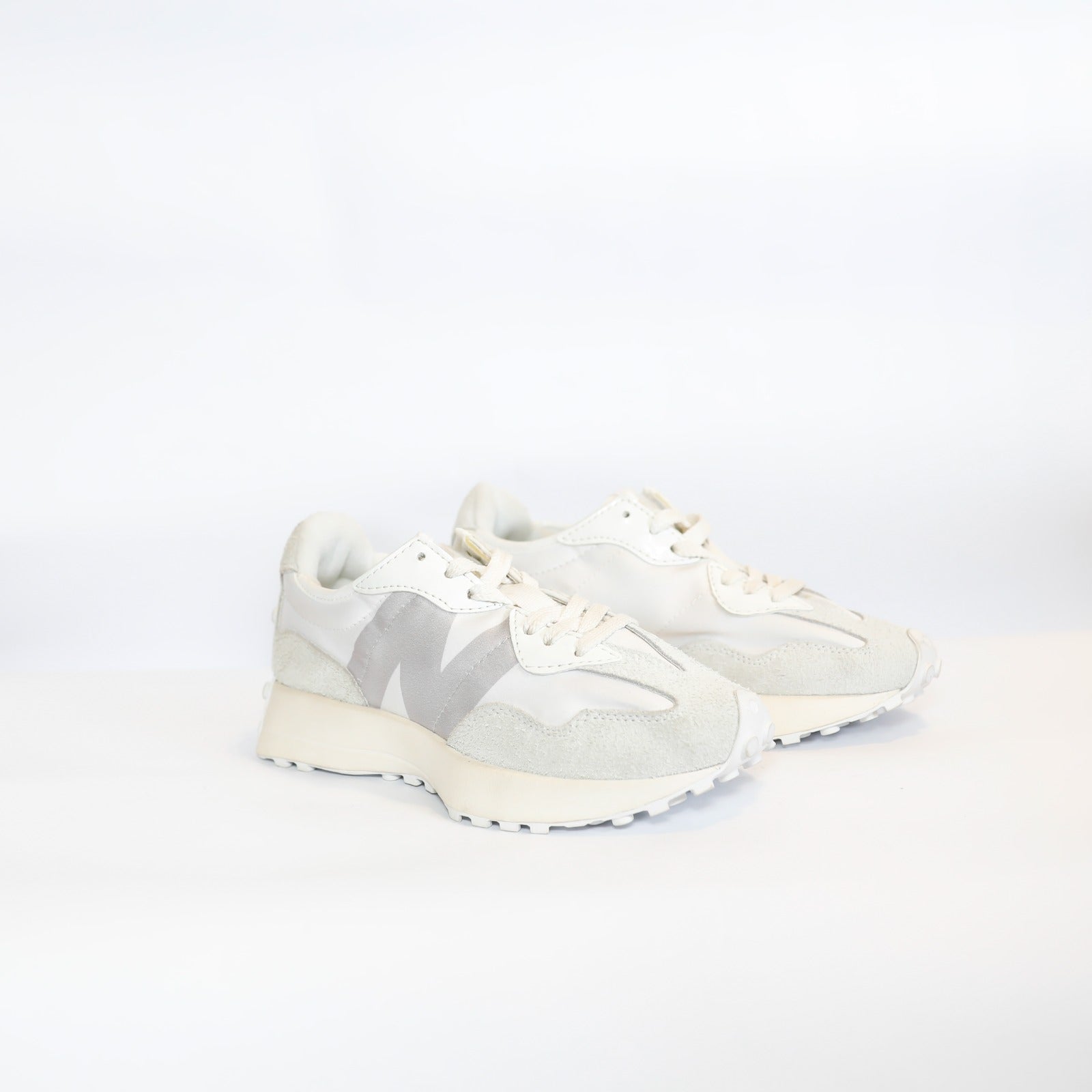 New Balance Women Shoes
