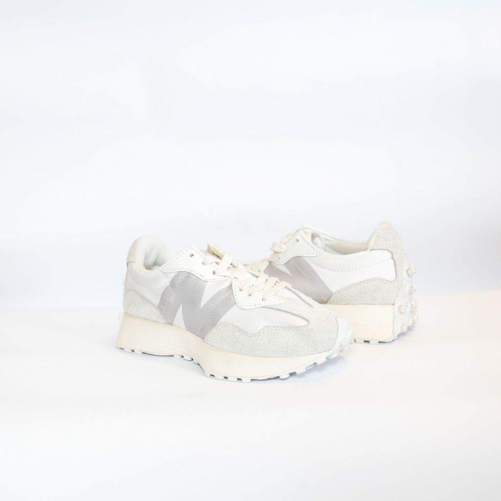 New Balance Women Shoes
